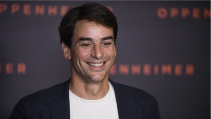 GALA VIDEO - “Vous me posez une colle…” : Julian Bugier embarrassé par une question sur son joker au JT