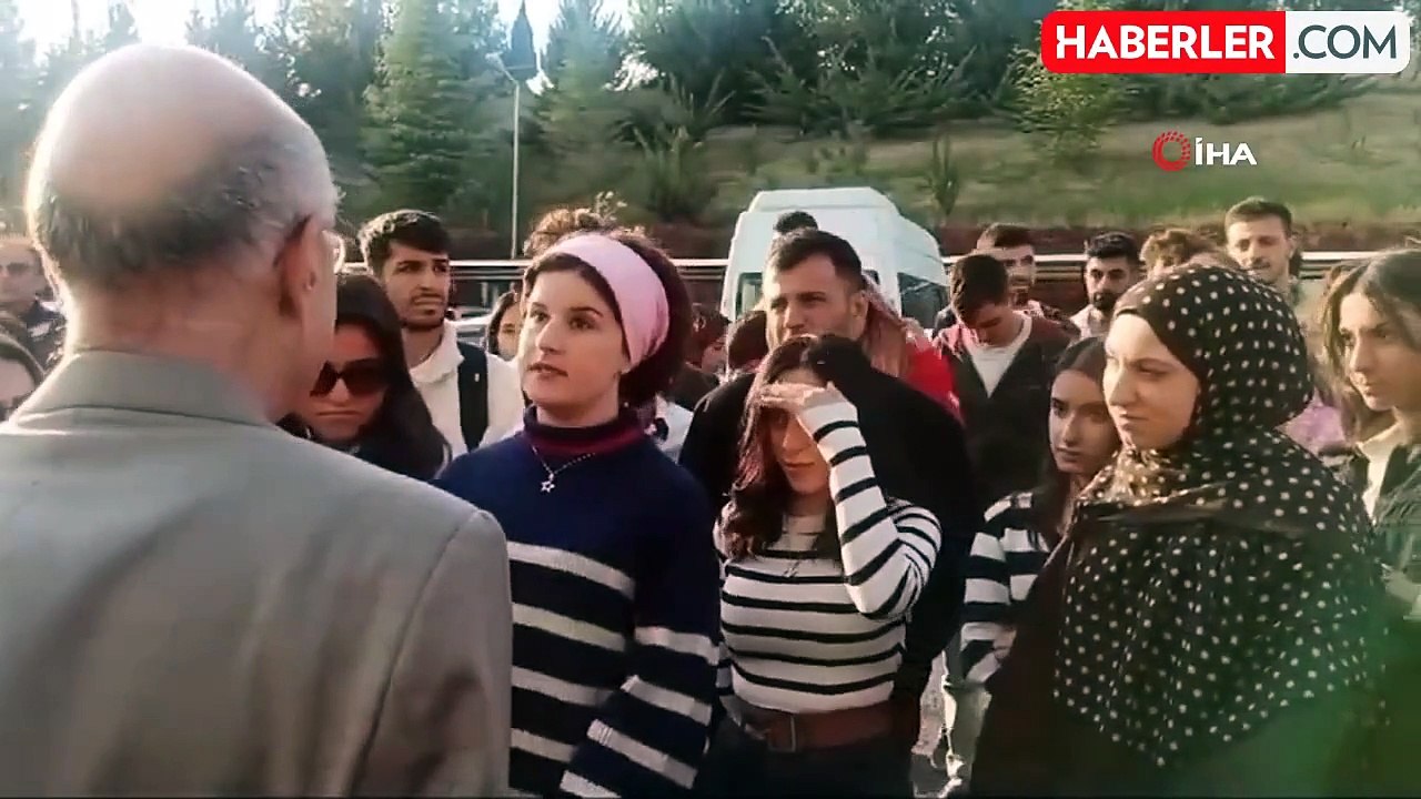 Şırnak Üniversitesi Öğrencilerinden Kafe ve Restoran Eylemi