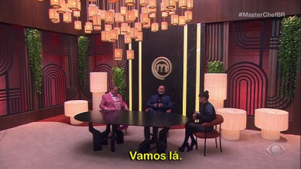 Laura vence prova de reprodução da chef Helena Rizzo e ganha pin