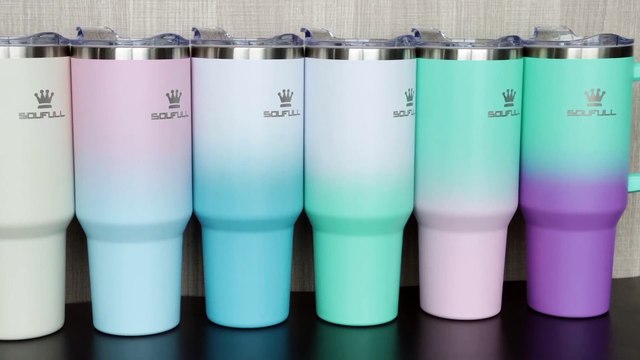 40 oz Tumbler with Handle and Straw Lid, 100% Leak-proof Travel Coffee Mug, Stainless Steel Insulated Cup For Beverages, Keeps Cold for 34Hrs or Hot for 10Hrs, Dishwasher Safe (PinkBlue)