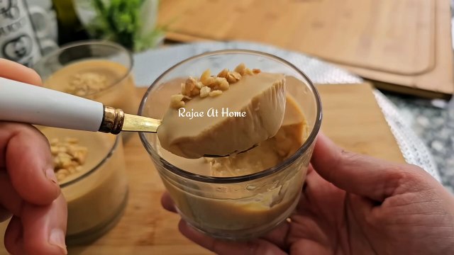 عندك حليب وملعقتين سكر حضري تحلية باردة بدون فرن ولا فلان ولا نشا ولادقيق ولا كريم شنتي ولا باتسيير