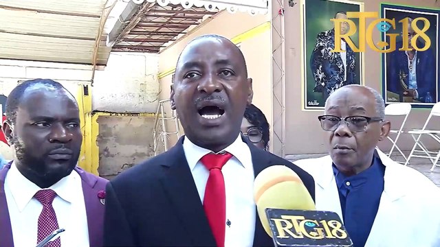 Gwo diskisyon pete nan yon konferans pou la près Reveil National pour Souvéraineté d'Haïti tap bay