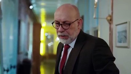 La figlia dell'ambasciatore 3.1