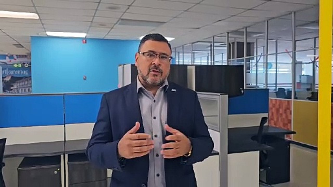 ext-Vocero Sidney Viales, Jefe dirección Seguros Obligatorios y Salud-311024