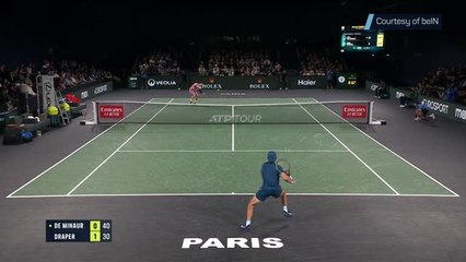 De Minaur defeats Draper to edge closer to ATP Finals spot