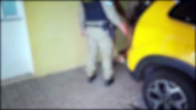 Machão de cozinha é detido após esfaquear companheira no Neva