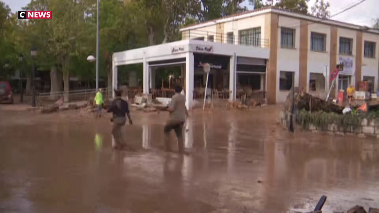 Espagne : au moins 158 morts dans les inondations