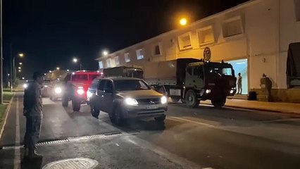 Efectivos del Escuadrón de Zapadores Paracaidistas salen de Alcantarilla, Murcia, en dirección a València