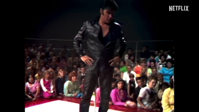 Die Rückkehr des Kings: Der Aufstieg und Fall von Elvis Presley Trailer OV