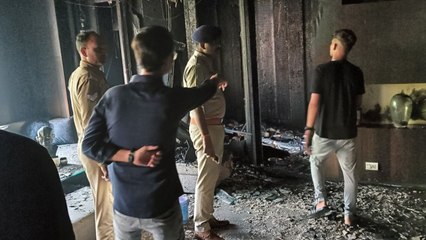 Video: दीये से लगी आग में उद्यमी, उनकी पत्नी सहित तीन की मौत, क्या कहते हैं पुलिस उपायुक्त सेंट्रल?