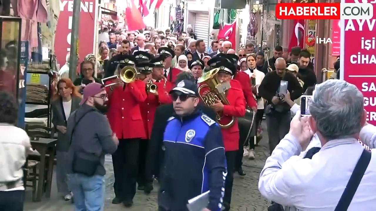 "19. Ayvalık Uluslararası Zeytin Hasat Festivali" başladı