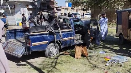 Sete mortos em ataque contra policiais que vigiavam campanha de vacinação no Paquistão