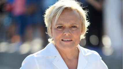 GALA VIDÉO - Muriel Robin “flippante” ? Nouvelles révélations sur le tournage de LOL : qui rit, sort !