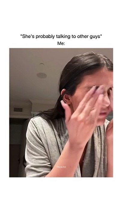 This is so accurate!  - - -#kyliejenner #kimkardashian #follow4followback #followforfollow #makeuptutorial #kardashians #kyliecosmetics #instagood #justinbieber #explore #followtrain #explorepage #a