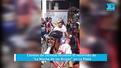 Cientos de ciclistas hicieron el recorrido de "La Noche de las Brujas" en La Plata