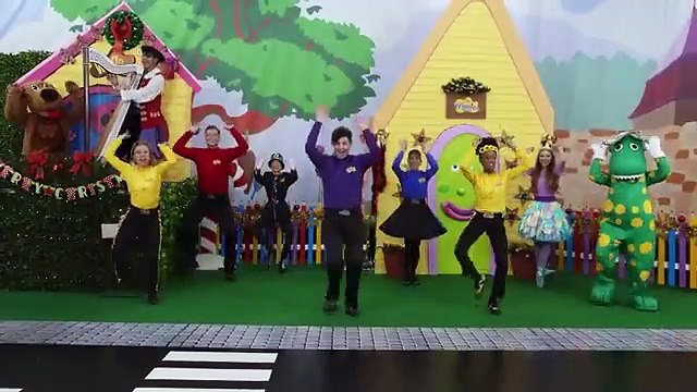 The Wiggles Here Come The Raindeer 2021...mp4