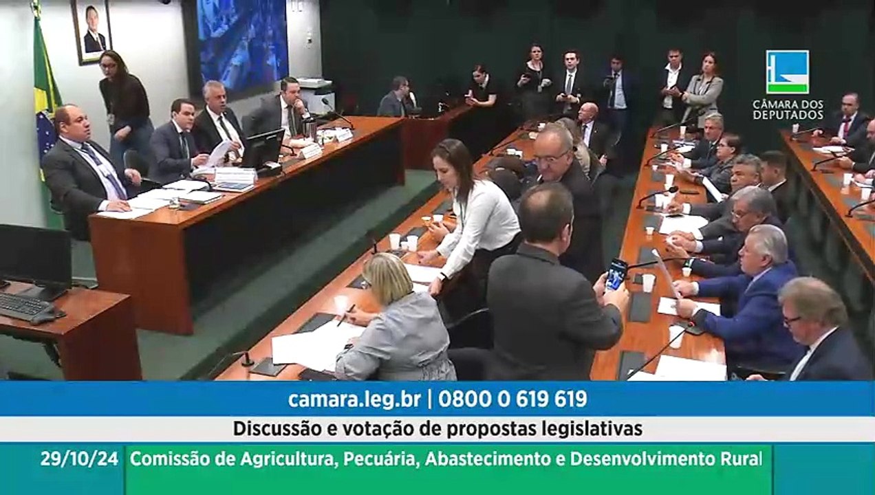 Deputado Sperafico dá parecer favorável a projeto que beneficia produtores rurais