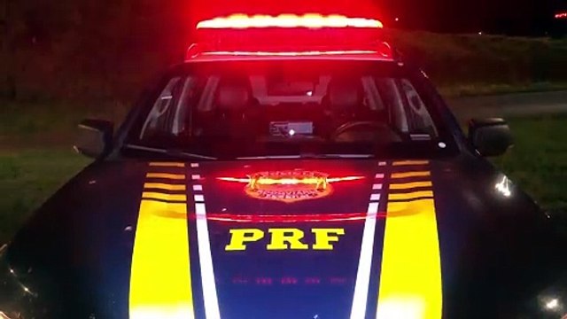 PRF apreende veículos em Cascavel em ações de segurança no trânsito durante feriado