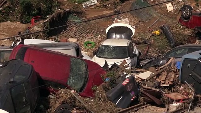 No Comment: Massanassa, Spagna, è nel caos dopo le alluvioni