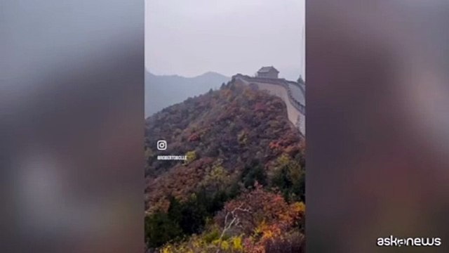 Roberto Bolle in Cina, passi di danza sulla muraglia cinese
