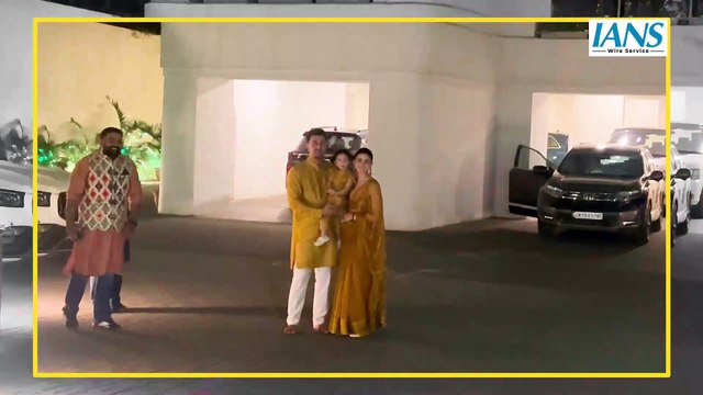 Ranbir Kapoor and Alia Bhatt with their Daughter Raha Kapoor spotted at their house