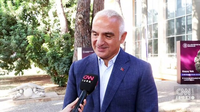 SON DAKİKA HABERİ... Haydarpaşa ve Sirkeci Garı ne olacak? Bakan Ersoy CNN TÜRK'te tarih verip detayları açıkladı