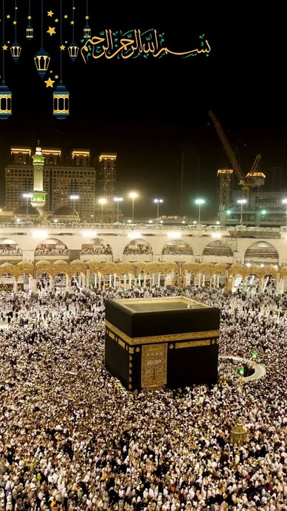 Meraj ki shab mahboob ko jab rab ne bulaya Saj gaye aasman, Saj gaye aasman Arsh talak tha phaila ujala Wo noor chhaya Saj gaye aasman,