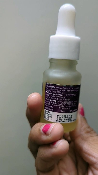 The Derma Co 10 Vitamin C Face Serum I With Vitamin C 5 Niacinamide  Hyaluronic Acid I For Skin Radiance I Day  Night Regimen  Suitable For All Skin Types- 30ml