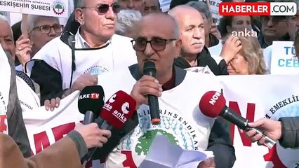 Emekliler Sıkıntılarına Dikkat Çekmek İçin Yürüyüş Düzenledi