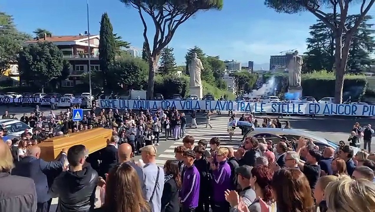 Lazio | L'ultimo saluto a Flavio: il funerale