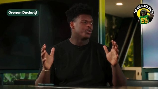 How Are Oregon Ducks Football Uniforms Picked, Created?