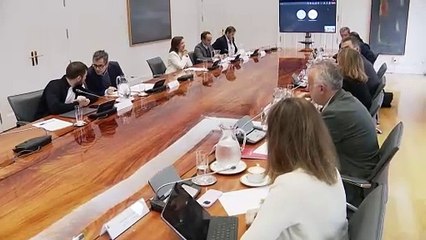 Sánchez eleva a 211 el número de los muertos por la DANA y envía otros 5.000 militares