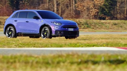 Abarth 600e Scorpionissima Extérieur