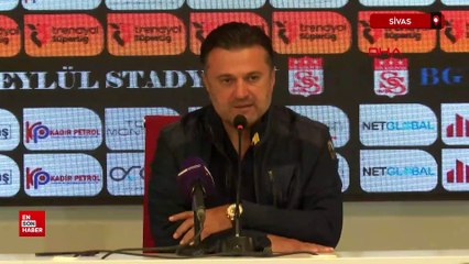 Bülent Uygun, basın toplantısında dua okudu