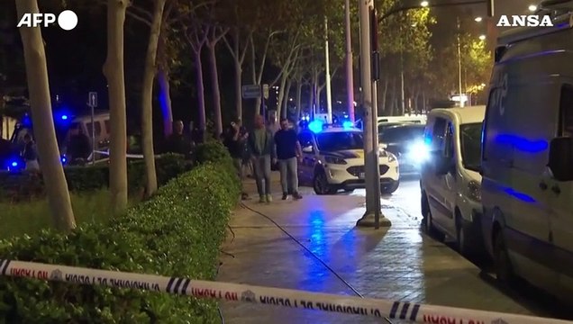 Valencia, tribunale trasformato in obitorio per le vittime delle inondazioni