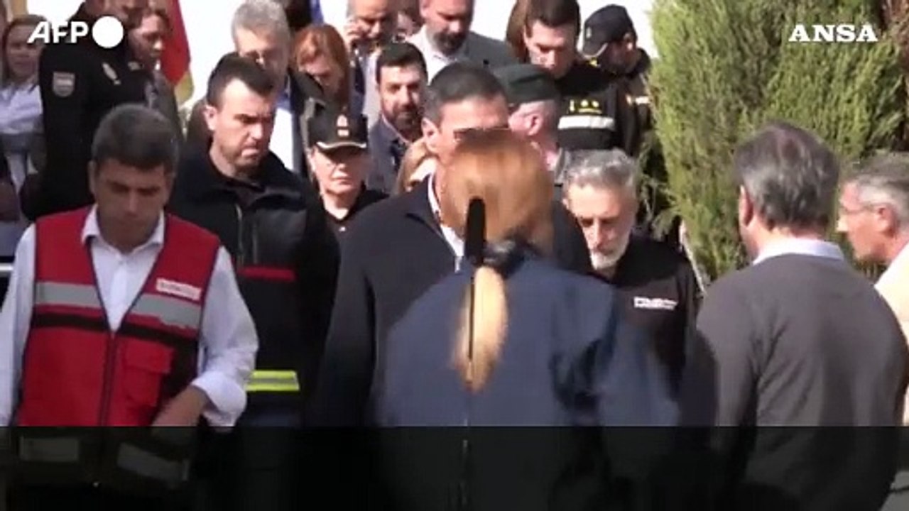 Maltempo in Spagna, Sanchez: "La tempesta continua, per favore restate a casa"