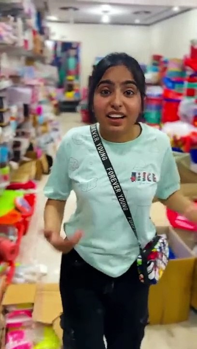 Ye_kya_mil_gaya_shopping_karte_vakt__#priyalkukreja_#