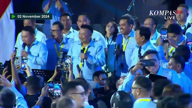 Presiden Prabowo Naik Panggung! Nyanyi O Ulate & Joget saat Putri Ariani Bernyanyi
