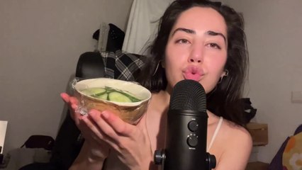 ❤️Lovely ASMR Whispering & Mouth Sounds❤️ Hand movements For SLEEP