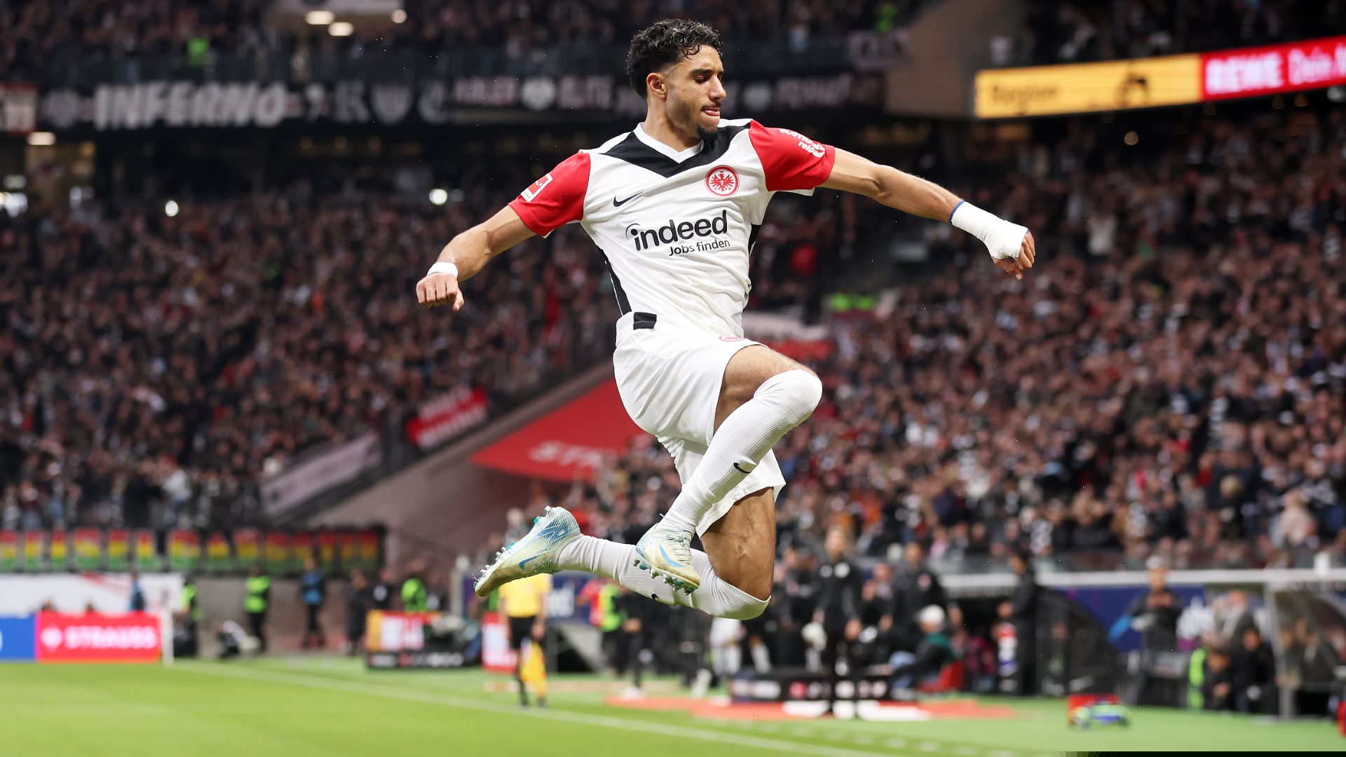 Eintracht Frankfurt v Bochum