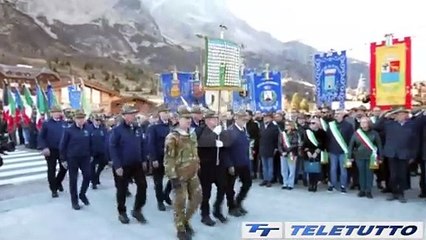 Video News - Passo del Tonale, alpini di ieri e di oggi