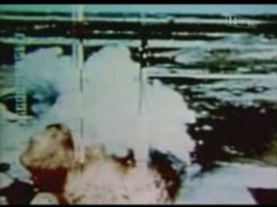 L'imposture le pied sur la lune (1sur4)