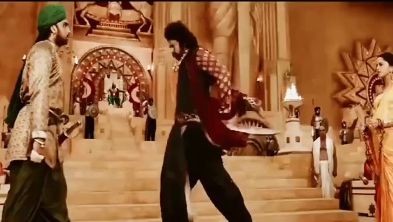 BAHUBALI NE SENAPATI KA GALA KATA- SOUTH HINDI DUBBED MOVIE BEST SCENE HD VIDEO
