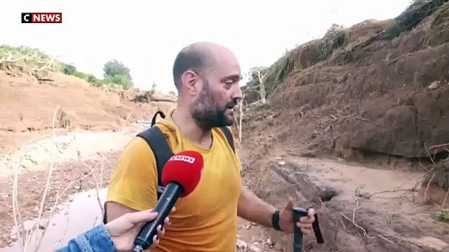 Espagne : Les recherches se produisent après les inondations qui ont fait des centaines de morts