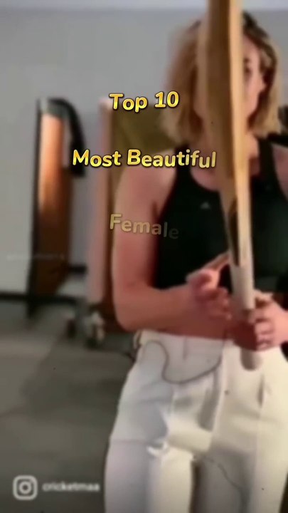 Top 10 Most Beautiful Female Cricketer in The World