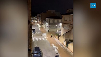 İspanya’da 158 kişinin yaşamını yitirdiği sel felaketinin başlangıç anları ortaya çıktı