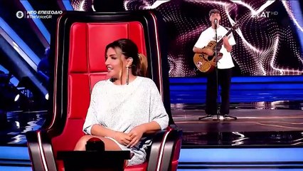 The Voice - Γυρισε την καρεκλα πριν καν ερμηνευσει μια λεξη Γνωρ