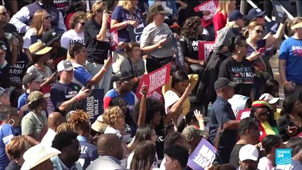 Harris slams Trump in final Georgia rally, urges voters to vote