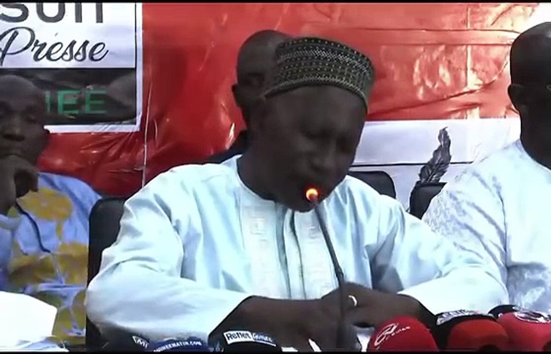 Makanera KAKE sur la candidature de Gl Mamadi Doumbouya