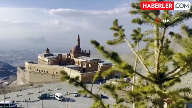 İshak Paşa Sarayı: Tarihe Işık Tutan Eşsiz Mimari